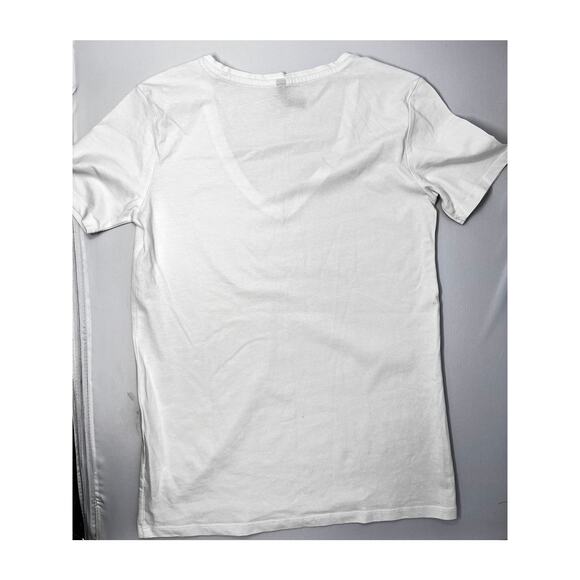 Sinsay Women's White Top V-Neck Tshirt style size S Pre-Owned in great condition - Picture 2 of 5